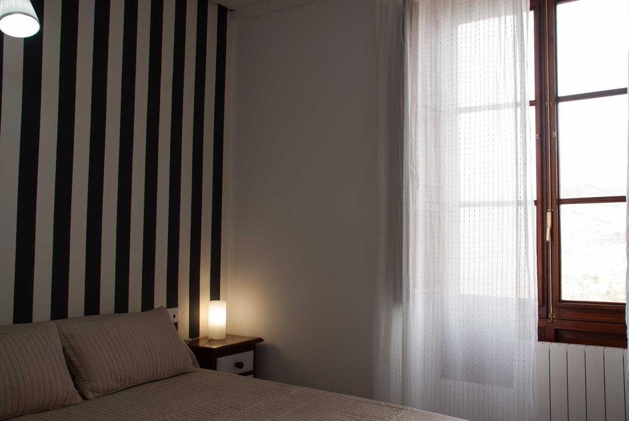 Hostal- Restaurante Estacion Via Verde Ольвера Экстерьер фото